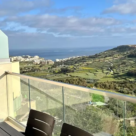 Apartment Stunning With Pool-hosted By Sweetstay Xagħra